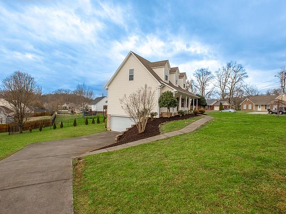 5th image of 1321 Brookfield Dr