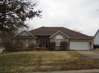 713 Stephen Dr, Festus, MO 63028