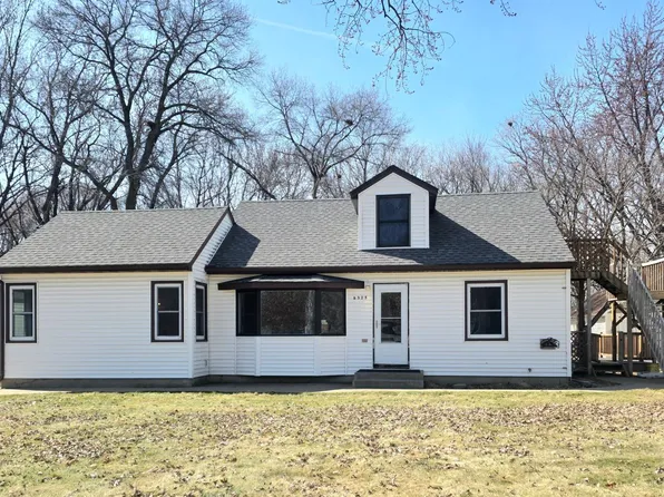 8325 Westwood Rd, Brooklyn Park, MN 55444