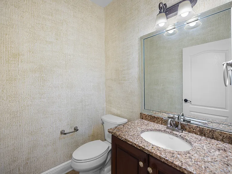 13 Dominica Ct — Photo 25