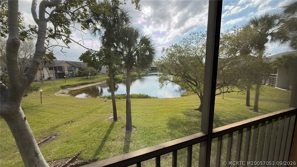 3031 SE Aster Ln — Photo 1