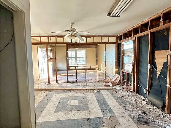 5th image of 263 Wits End