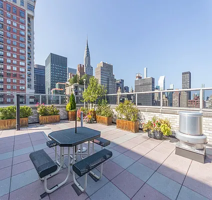 Rented by Corcoran | media 11