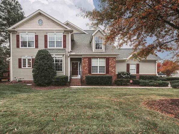 9505 Vira Dr, Raleigh, NC 27617