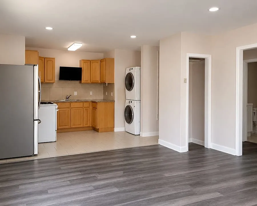 4534 Edgewood Pl #2