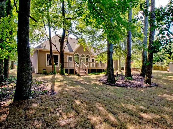 5th image of 119 Long Creek Dr