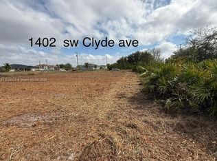 1402 Clyde Ave S, Lehigh Acres, FL 33976