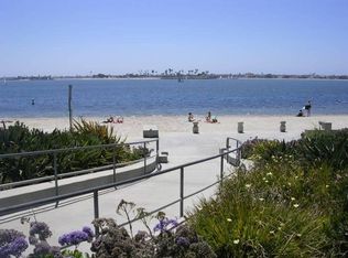 3950 Riviera Dr UNIT B, San Diego, CA 92109
