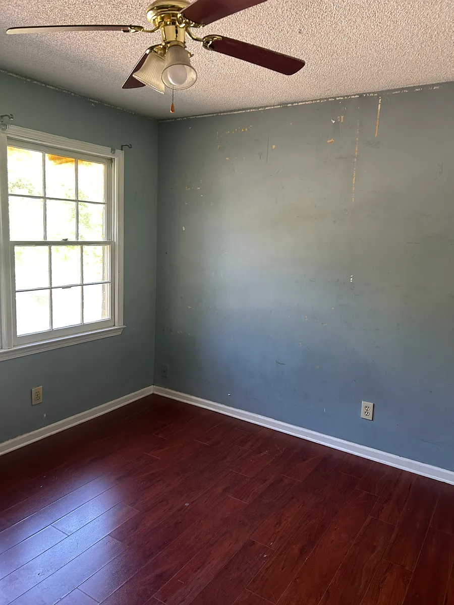 Building Photo - 1226 Sweet Pine Dr