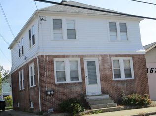 1630 Cranston St, Cranston, RI 02920