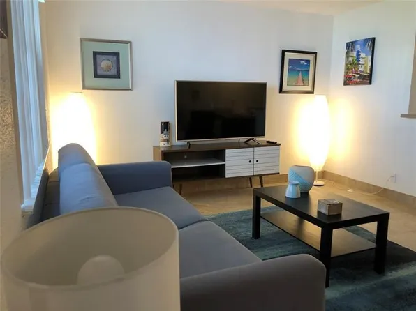 300 Mansfield Dr #H, Boca Raton, FL 33434