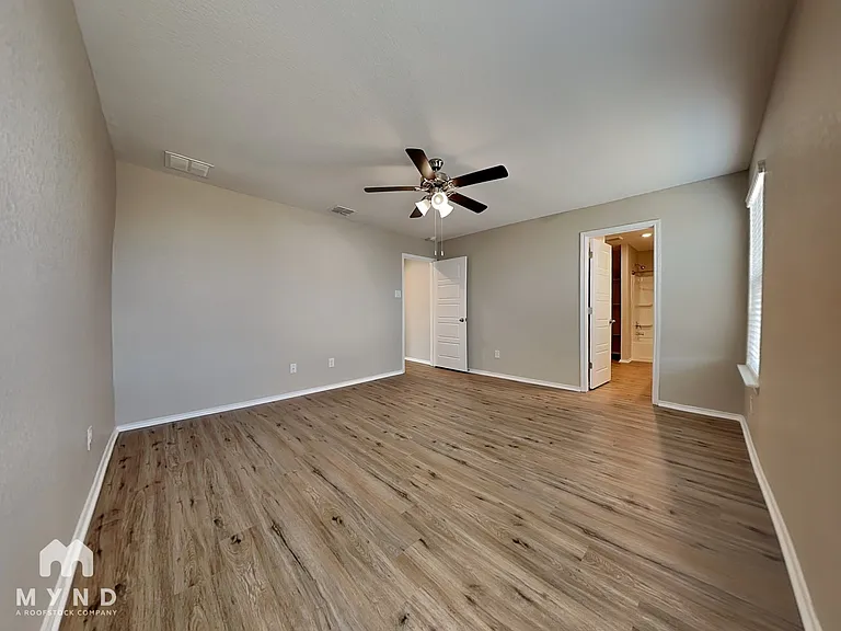 3910 Colemans Run — Photo 8