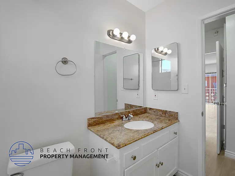 1026 Larch St. — Photo 12