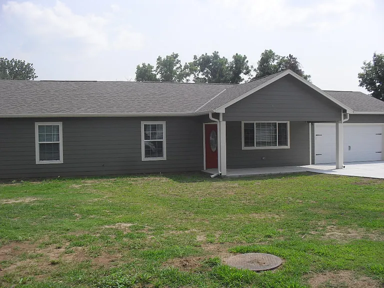 801 W Spruce Ave — Photo 17