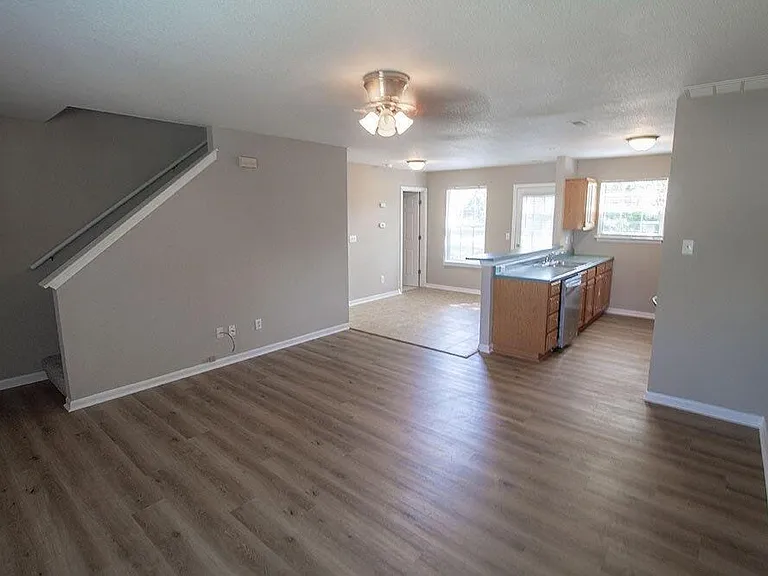 4516 Waterloo Dr #A — Photo 17