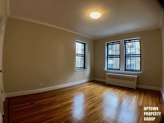 Rented by Uptown Property Group | media 22