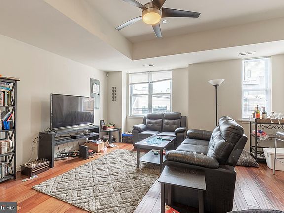 2nd image of 1509 Frankford Ave #B