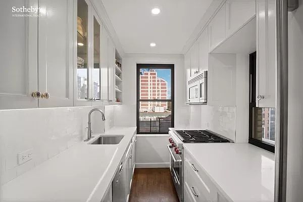 1st image of 60 E 96th St APT 10C