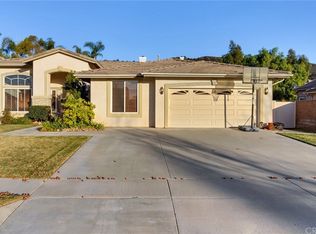 13597 Canyon View Dr, Yucaipa, CA 92399