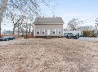 835 Willett Ave, Riverside, RI 02915
