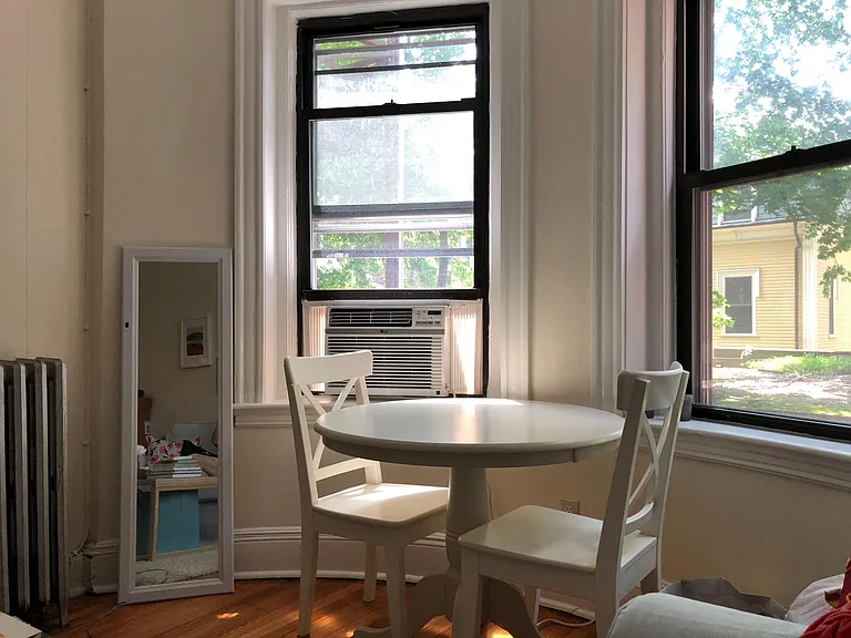 38 Winchester St #5 — Photo 10
