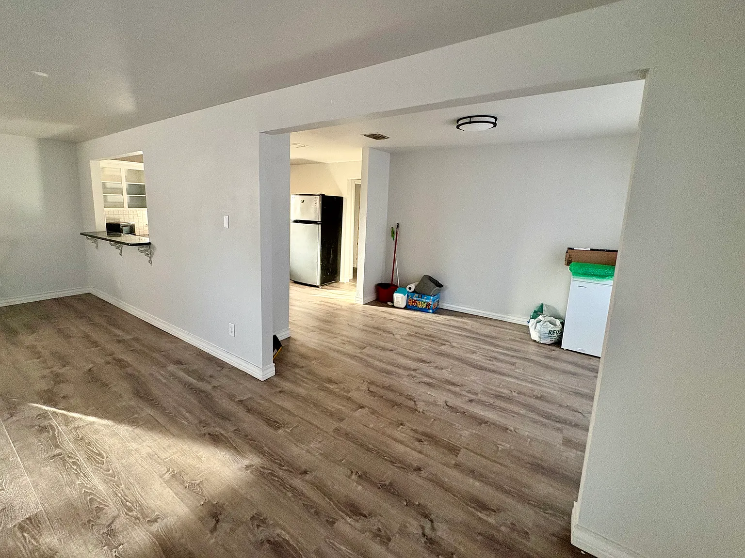 3 bed, 1392 sqft, $1,700 — Photo 2