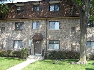 1st image of 7600 W Lawrence Ave Unit 3A