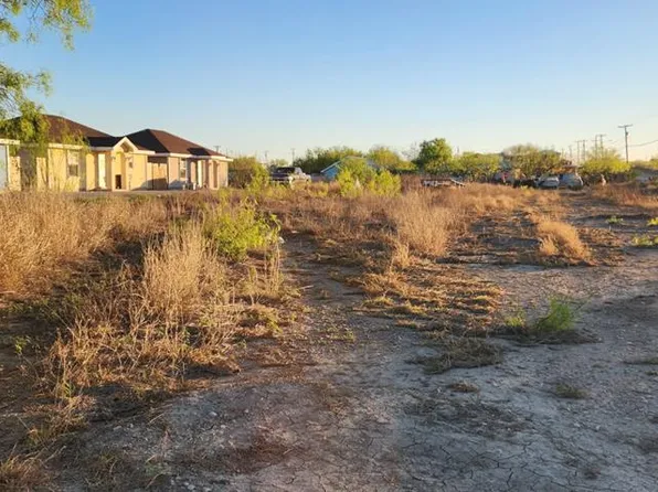 16 Loma Linda, Eagle Pass, TX 78852