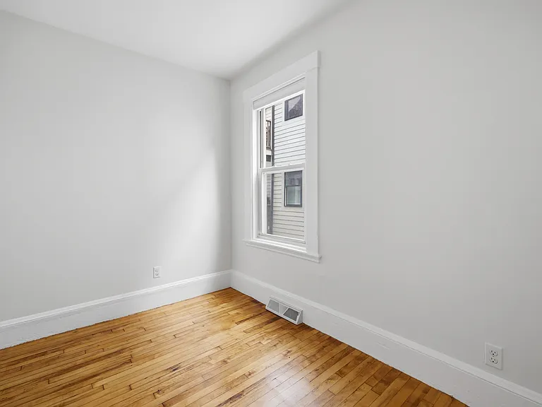 21 Cutter St #1 — Photo 20