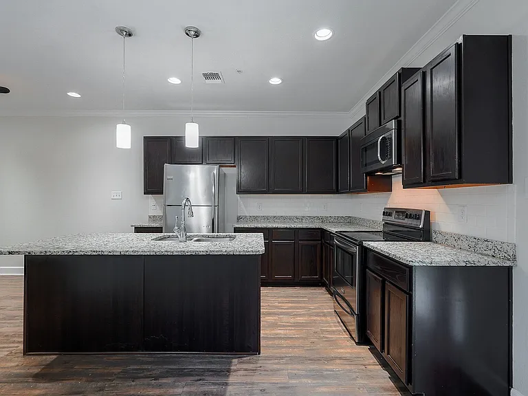Belcara Luxury Townhomes Kitchen