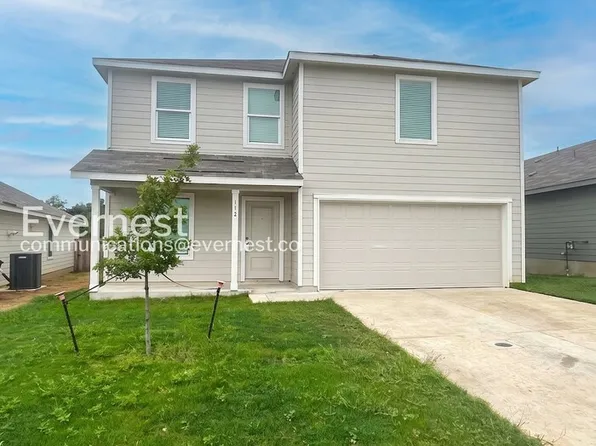 113 Autumn Trl, Floresville, TX