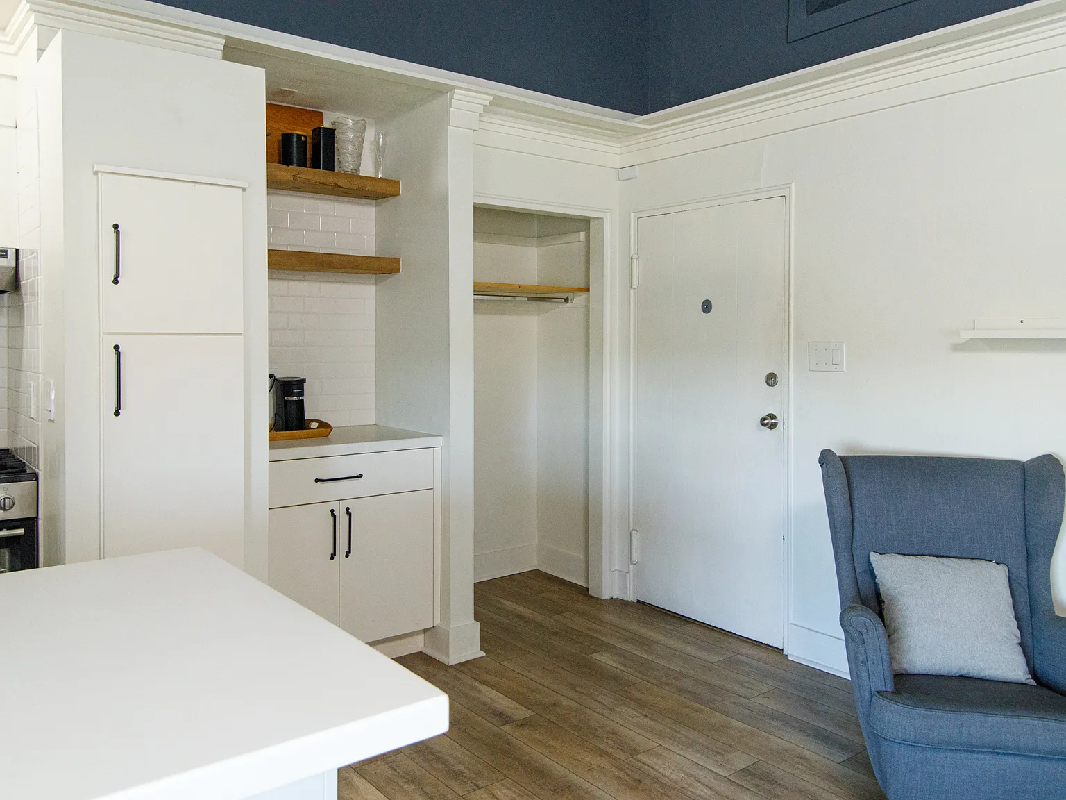 Studio, 475 sqft, $1,750 — Photo 3