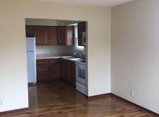 1515 Golfview APT D, Washington, IL 61571