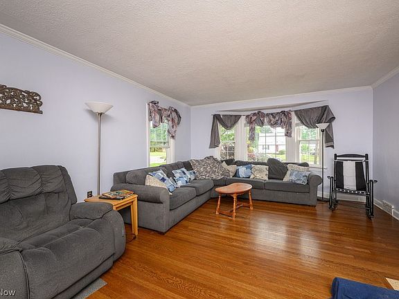 3rd image of 211 Woodrow St NW
