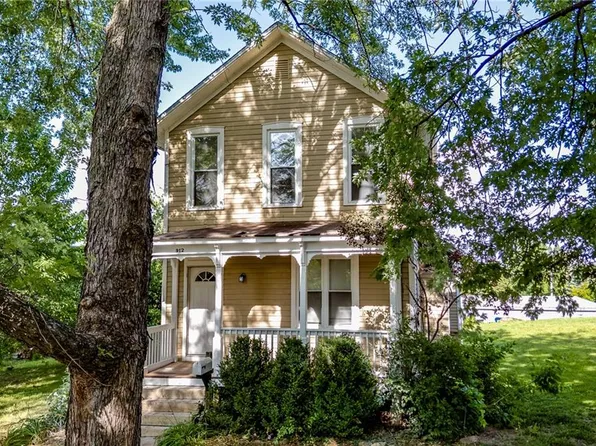 912 Pennsylvania St, Lawrence, KS 66044