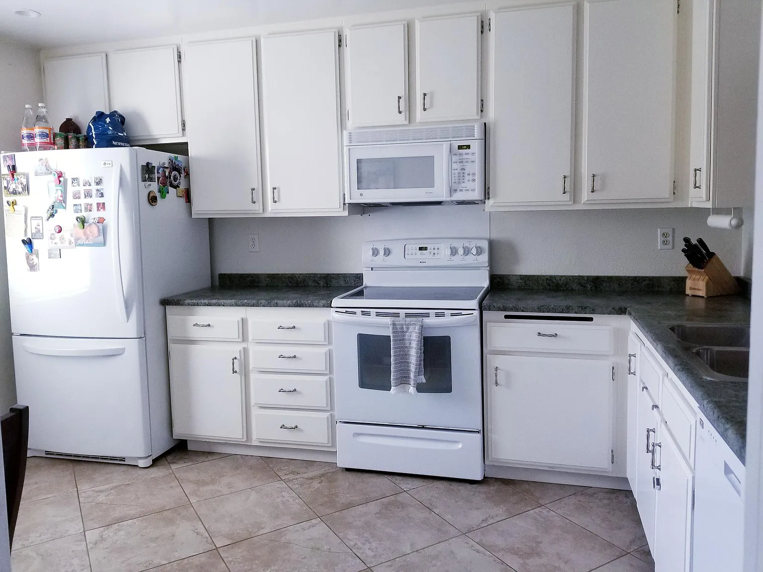 3 bed, 1406 sqft, $4,800 — Photo 4