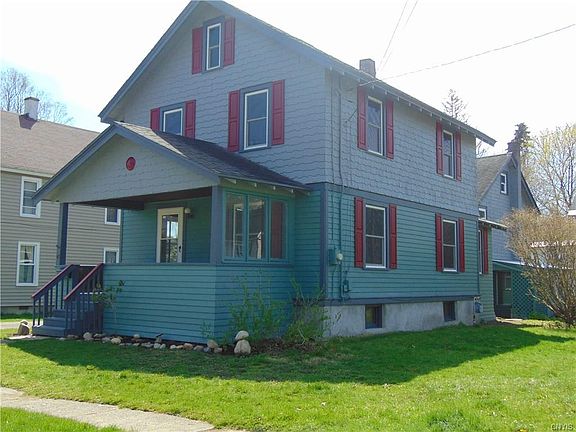 3rd image of 43 Evergreen St