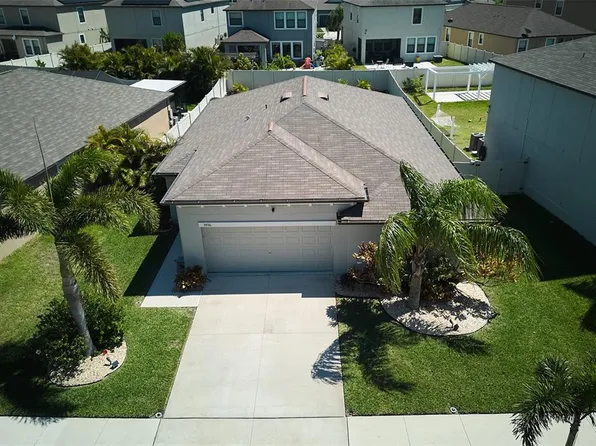 9736 Sage Creek Dr, Ruskin, FL 33573