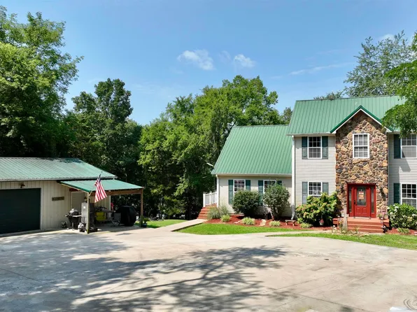 1155 Shine Ln, Cadiz, KY 42211
