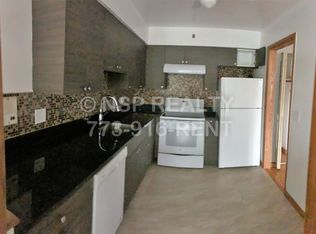 1004 S River Rd APT 204, Des Plaines, IL 60016