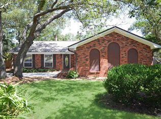412 Shoreline Dr, Gulf Breeze, FL 32561