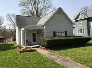 1005 Oakland Ave, Mount Vernon, IL 62864