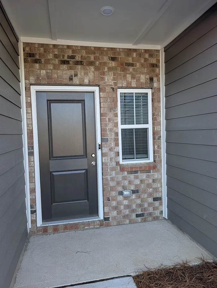 3 bed, 2.5 bath, 1667 sqft, $2,295 — Photo 3