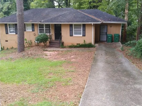 2164 Mark Trl, Decatur, GA 30032