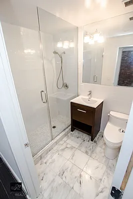 Rented by Jonis Realty | media 15