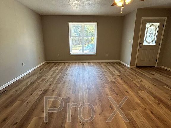 2nd image of 510 E Park St Unit B