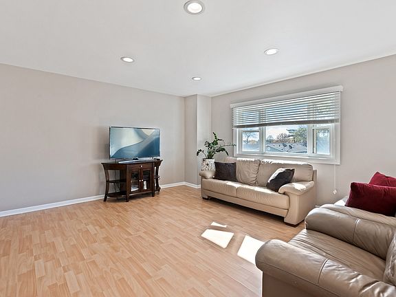 4th image of 1470 Stone Harbor Ct