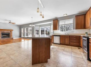 315 Highland Meadows Ct, Wentzville, MO 63385