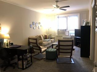 315 S 45th St APT 2D, Philadelphia, PA 19104
