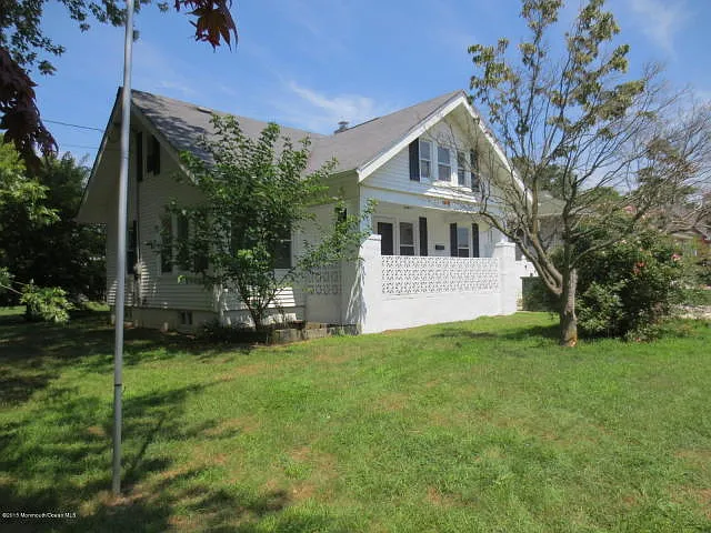 175 Rosewood Ave photo 1